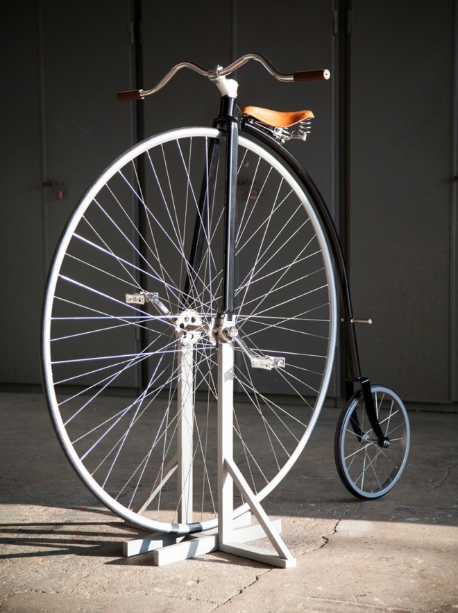 Ponovna oživitev starinskega visokega kolesa. Foto:  Standard Highwheeles.
