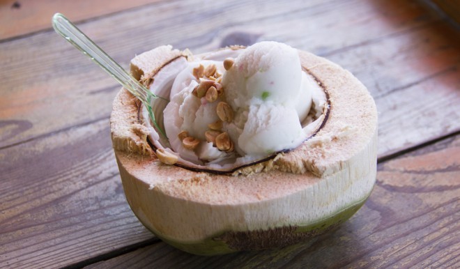 Doma narejeni kokosov sladoled. Foto: ThinkStock
