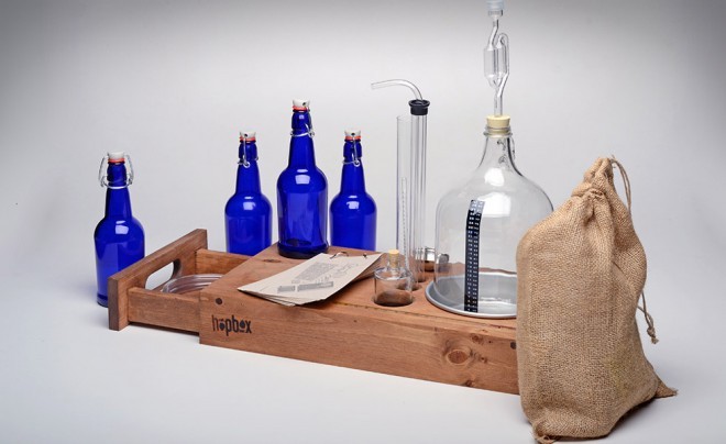 HopBox Brewing Kit je vse kar potrebujete za izdelavo domačega piva