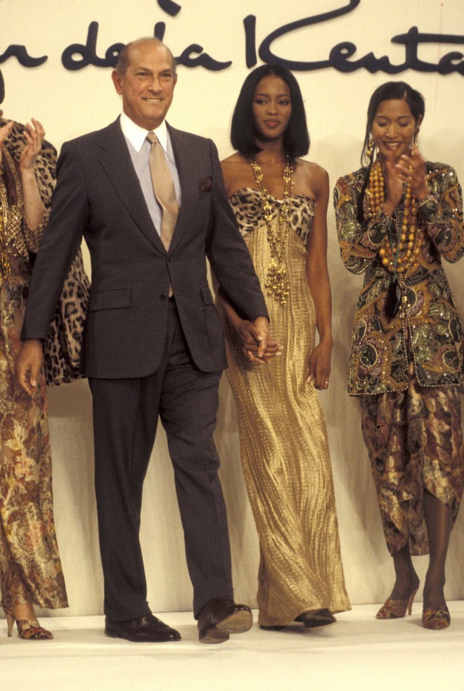 Oscar de la Renta, vrhunski modni oblikovalec in Naomi Campbell. 