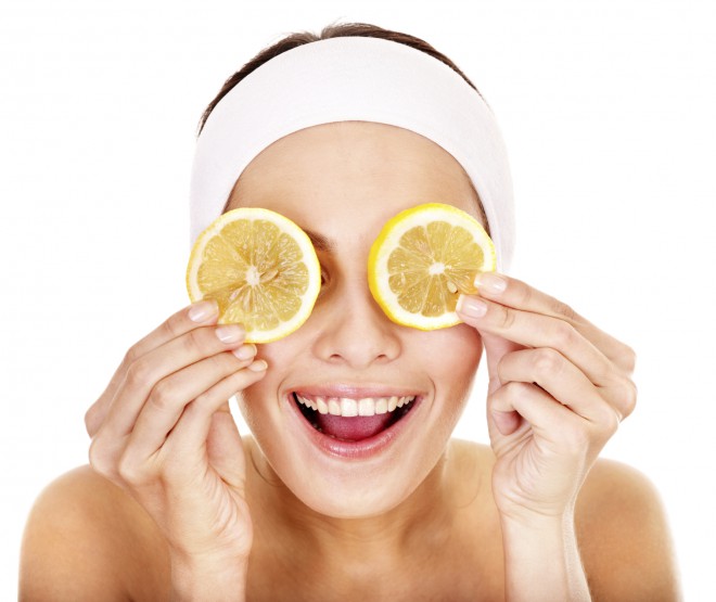 Lemon juice ensures clean skin.