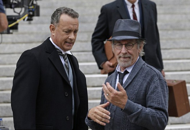 Spionthrilleren som ennå ikke har fått tittelen gjenforent Tom Hanks og Steven Spielberg. 