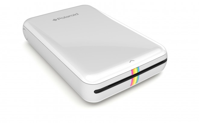 Mobilni tiskalnik Polaroid Zip se lahko pohvali z osupljivo visokim sijajem in ikoničnim logotipom Polaroid Color Spectrum.