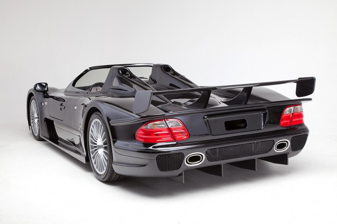 Despite the fact that the Mercedes CLK GTR Roadster has been around for 16 years, it turns no less heads.