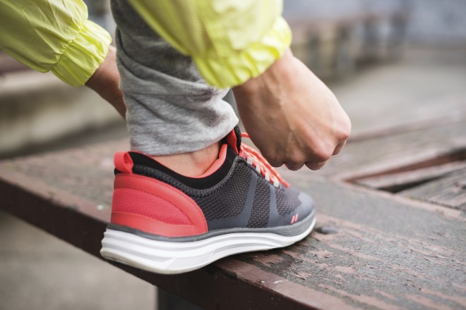Pomembno je, da se tekaški copati prilegajo našemu stopalu in ustrezajo našemu načinu postavljanja noge ob tla.