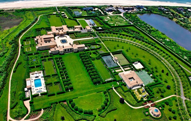 Fair Field, Hampton, New York, ZDA – 250 milijonov ameriških dolarjev.
