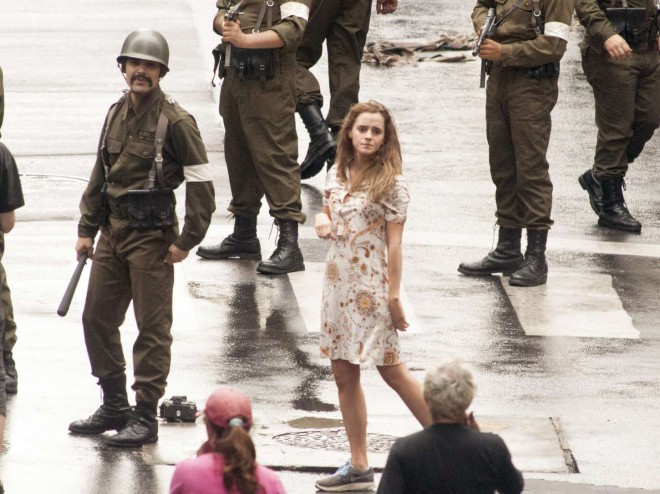 Emma Watson v filmu Colonia.