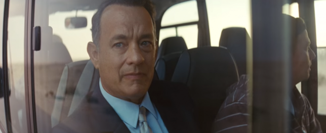 Tom Hanks v filmu A Hologram for the King.