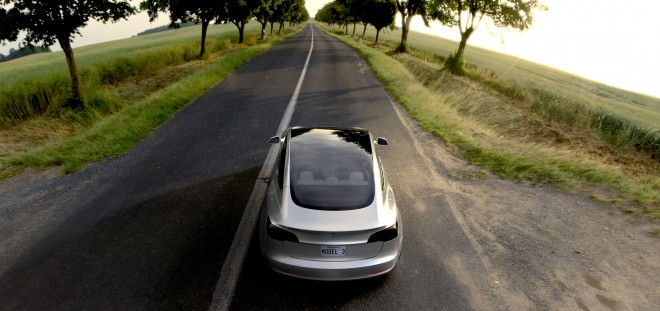 Tesla model 3 navdušuje v vseh pogledih.