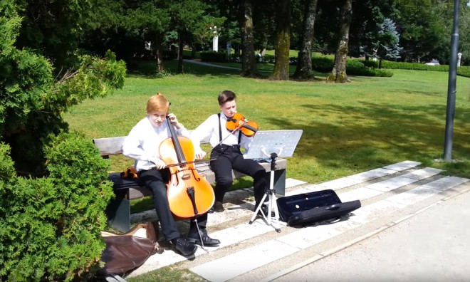 "Gioventù" 2 violoncelli.