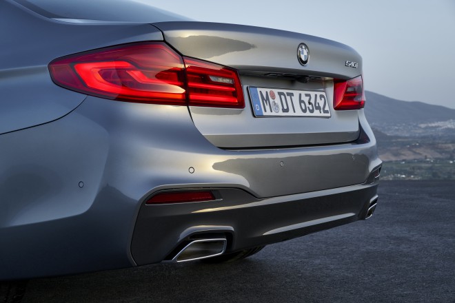 Novi BMW serije 5 navduši v vsakem pogledu.