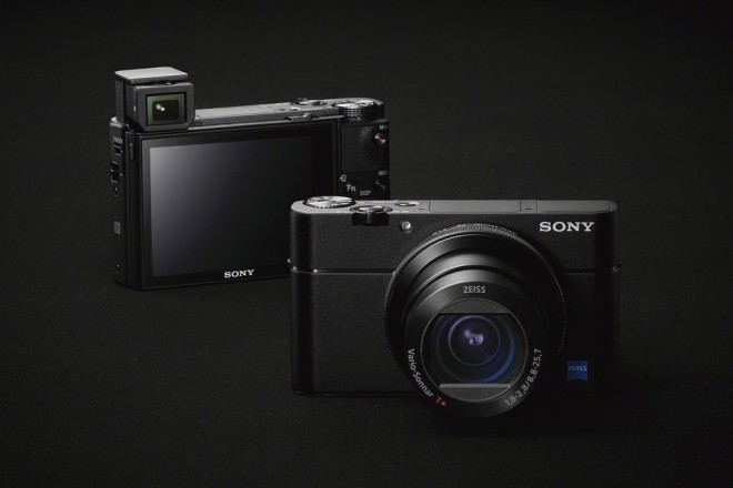 Fotoaparat Sony RX100 V ima hitrost zapisano v genih.