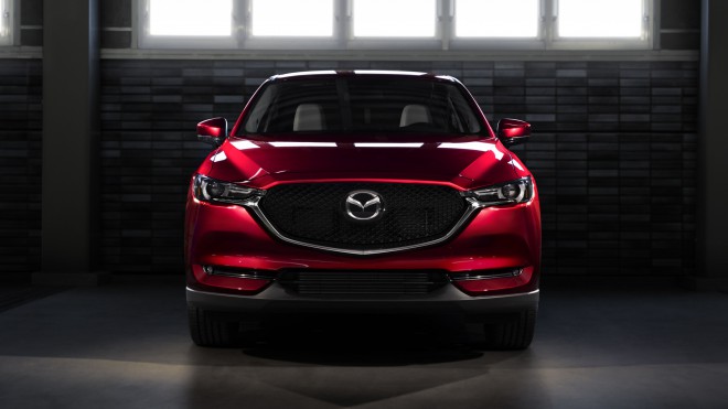 Usodno zapeljiva nova Mazda CX-5.