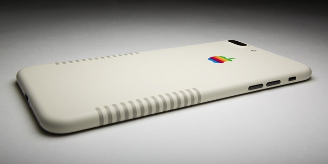 Apple iPhone 7+ Retro flirtar med den legendariska Macen.