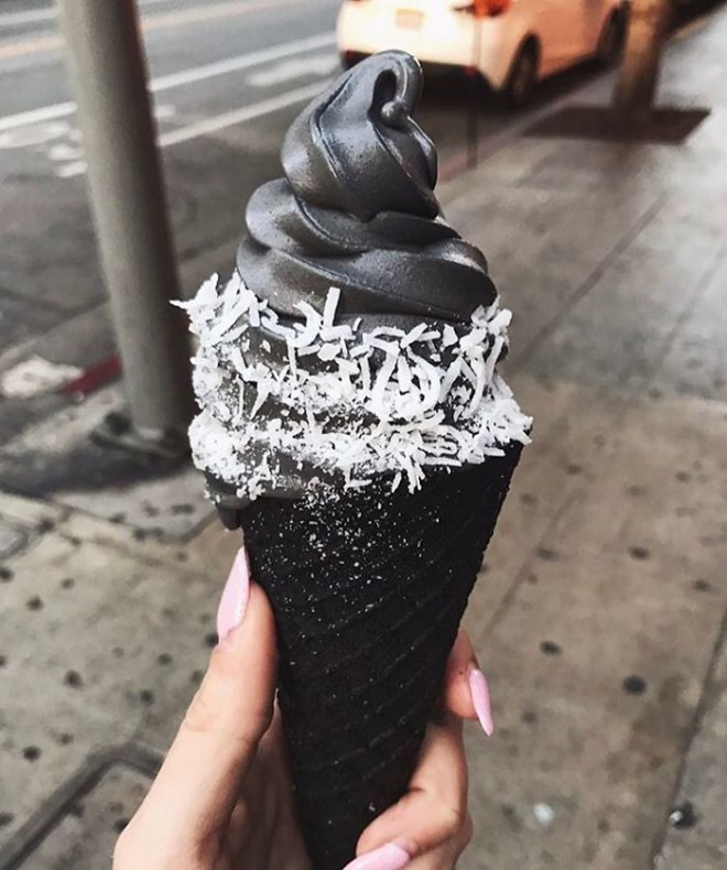 小伤害：黑冰淇淋