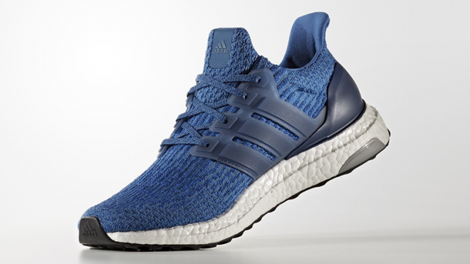 adidas Ultra BOOST za moške v nepozabnih temno modrih odtenkih.