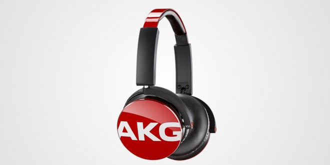 SLUŠALKE AKG Y50