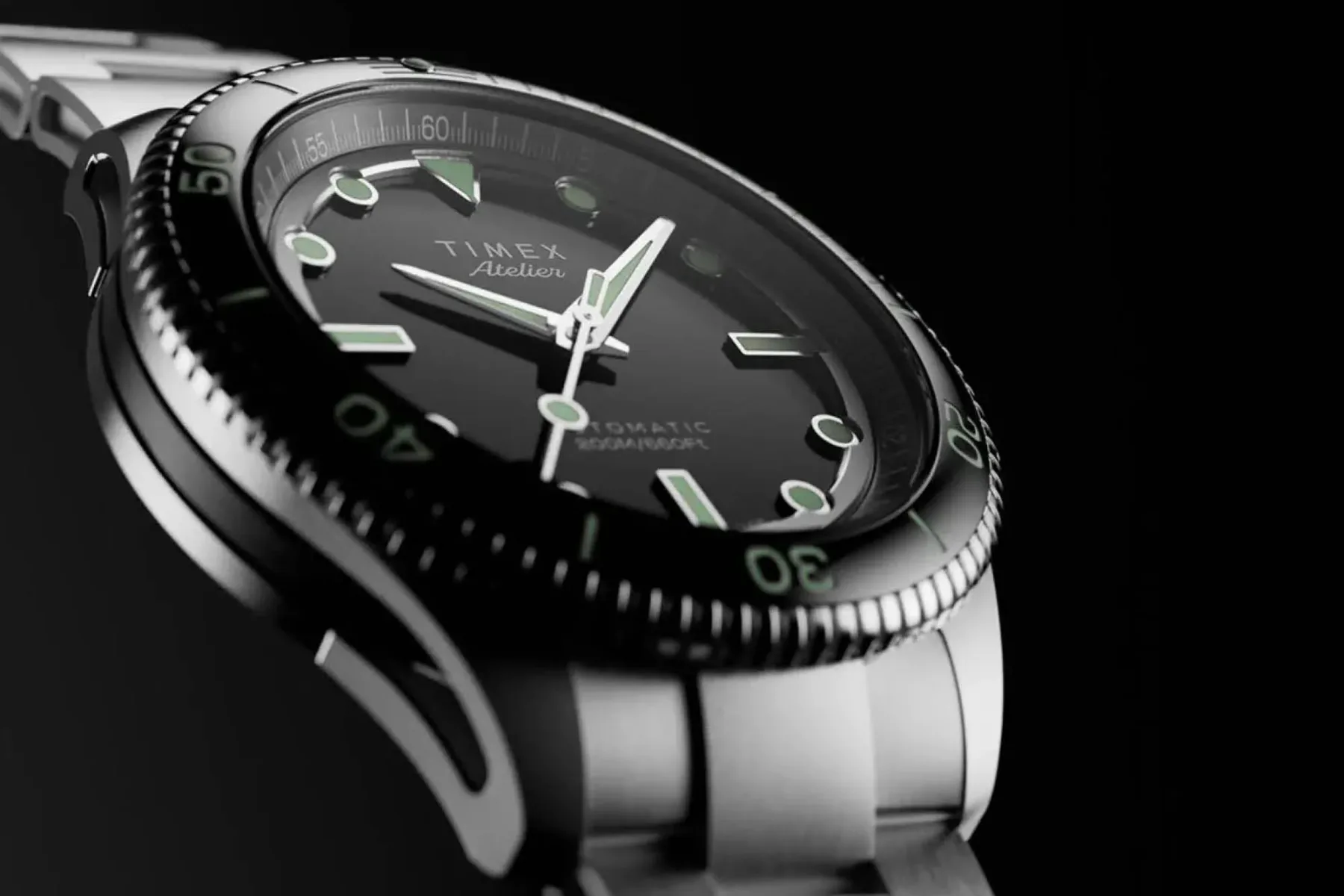 1.000 € za Timex: Timex Atelier Marine M1A je potapljaška ura, ki dokazuje, da Timex zmore več kot poceni ure