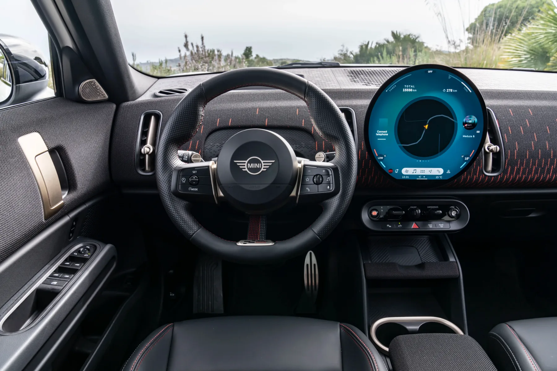 10 razlogov, zakaj je MINI JCW Countryman ALL4 (2025) najbolj smiseln “BMW” ta hip