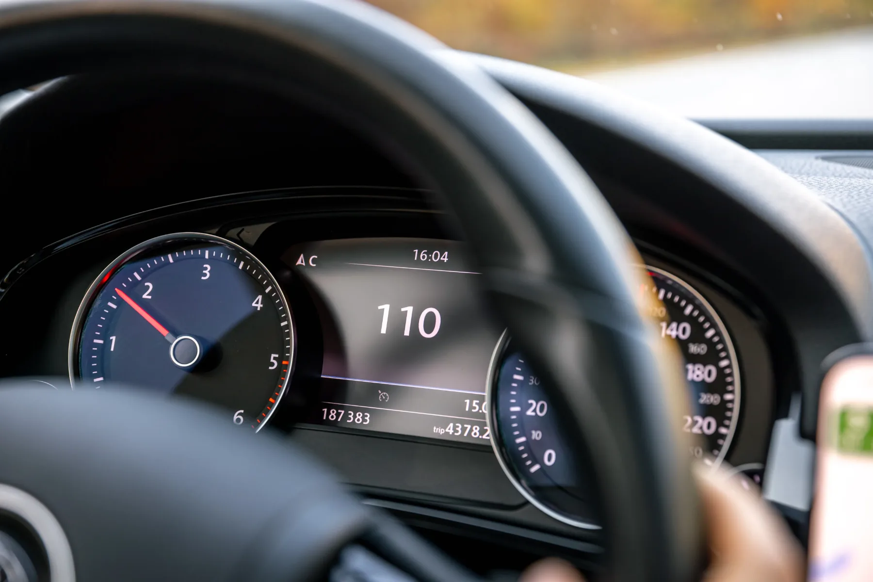 110 km/h na avtocesti? Razlog vas bo presenetil!