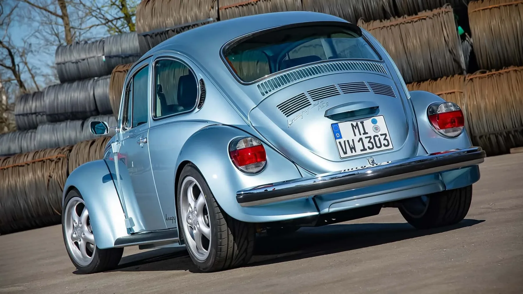 1303 RS-E: Ko klasični VW Hrošč poniža superšportnike s 600 »električnimi« konji