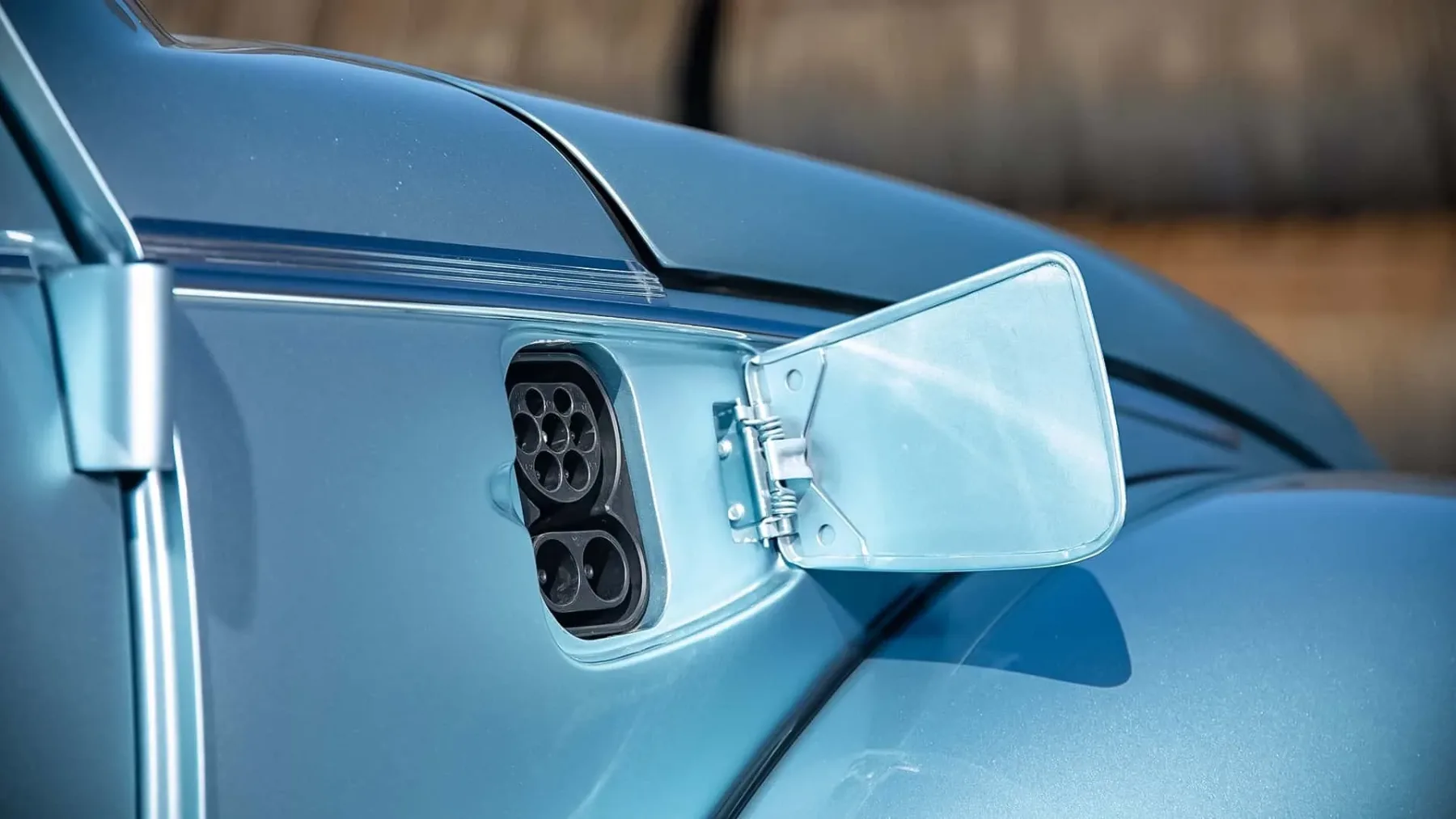 1303 RS-E: Ko klasični VW Hrošč poniža superšportnike s 600 »električnimi« konji