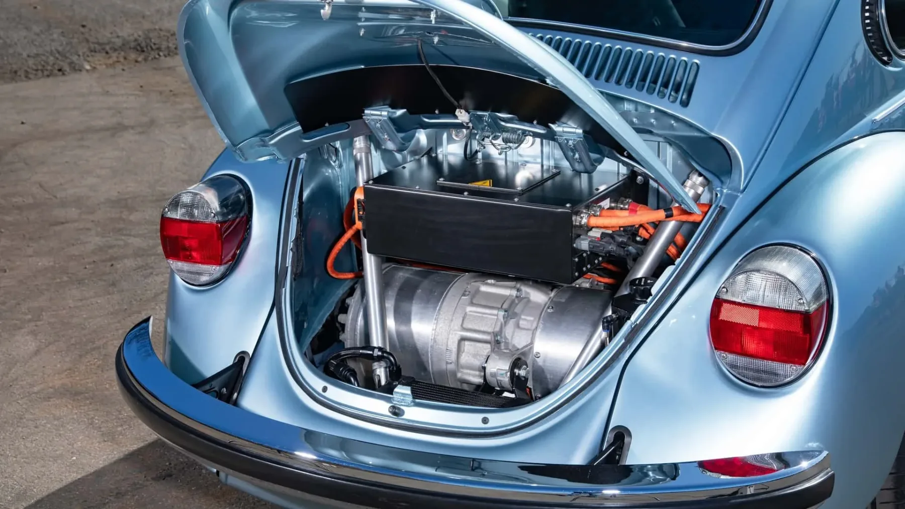 1303 RS-E: Ko klasični VW Hrošč poniža superšportnike s 600 »električnimi« konji