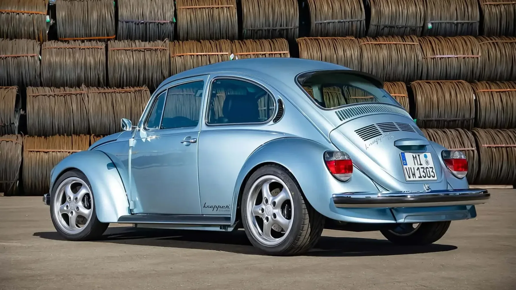 1303 RS-E: Ko klasični VW Hrošč poniža superšportnike s 600 »električnimi« konji