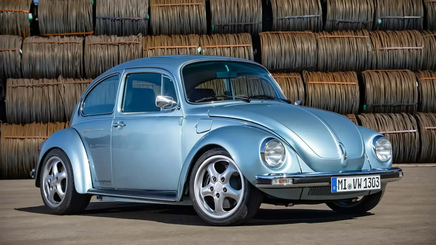 1303 RS-E: Ko klasični VW Hrošč poniža superšportnike s 600 »električnimi« konji