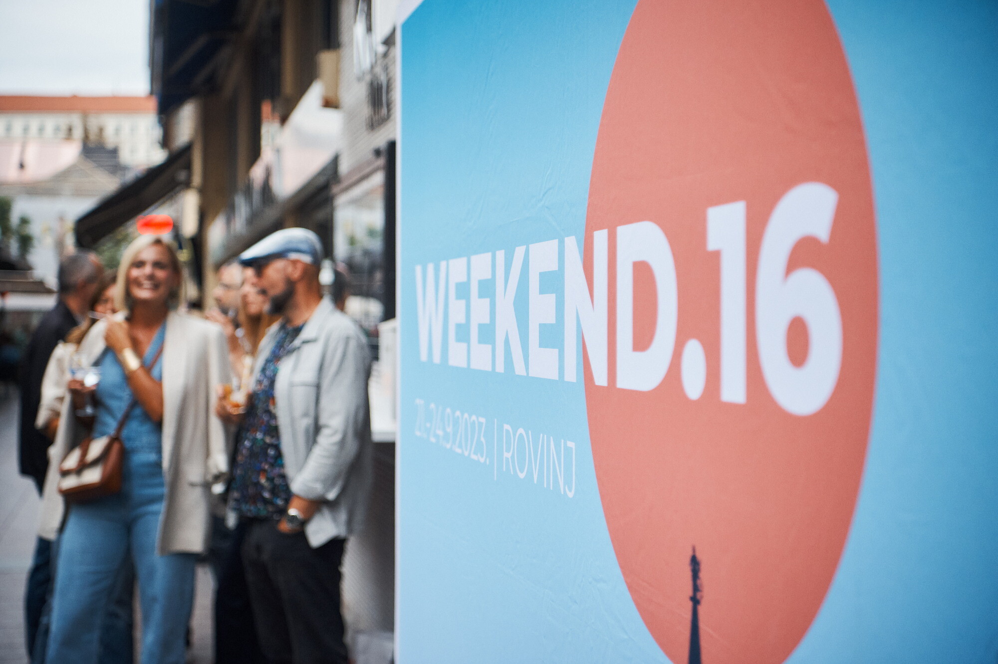 16. Weekend media festival (2023): najpomembnejše teme iz sveta medijev, komunikacije in podjetništva