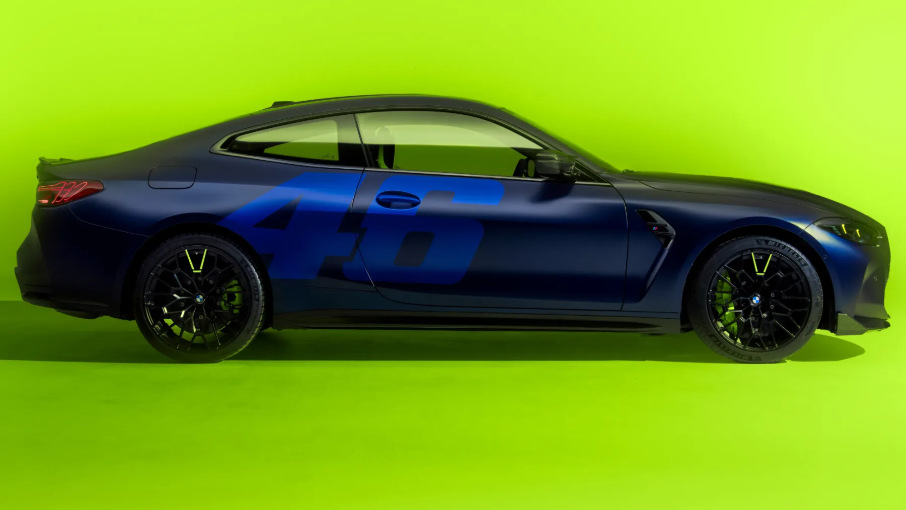 2025 BMW M4 CS VR46 Edition – posebna serija v čast Valentinu Rossiju