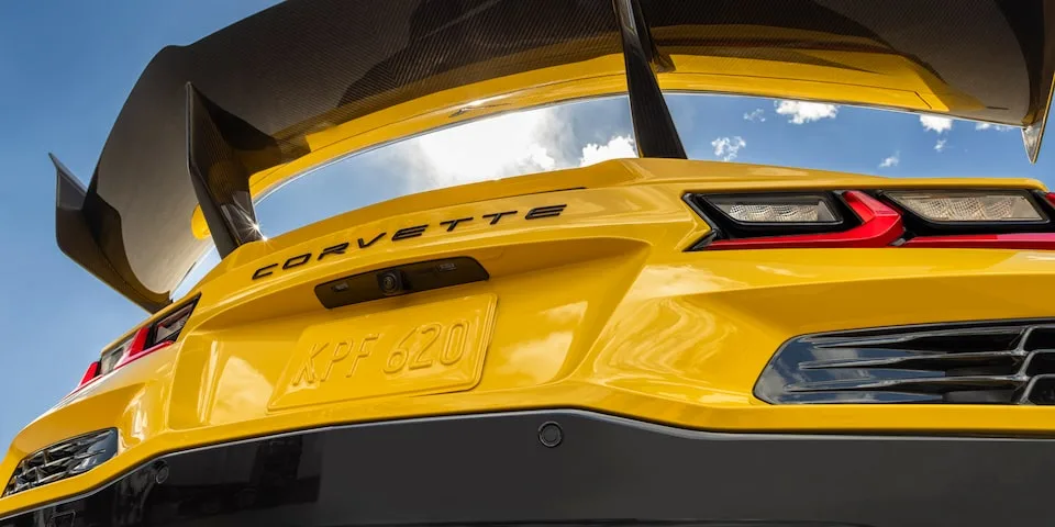 2025 Corvette C8 ZR1: Ameriška cestna pošast s 1064 konjskimi močmi