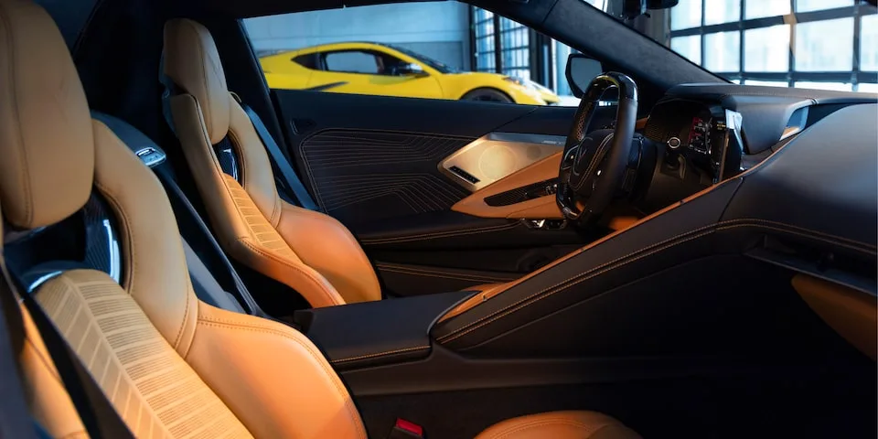 2025 Corvette C8 ZR1: Ameriška cestna pošast s 1064 konjskimi močmi