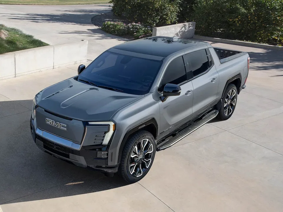 2025 GMC Sierra EV Denali Max Range – nova električna pošast na cesti