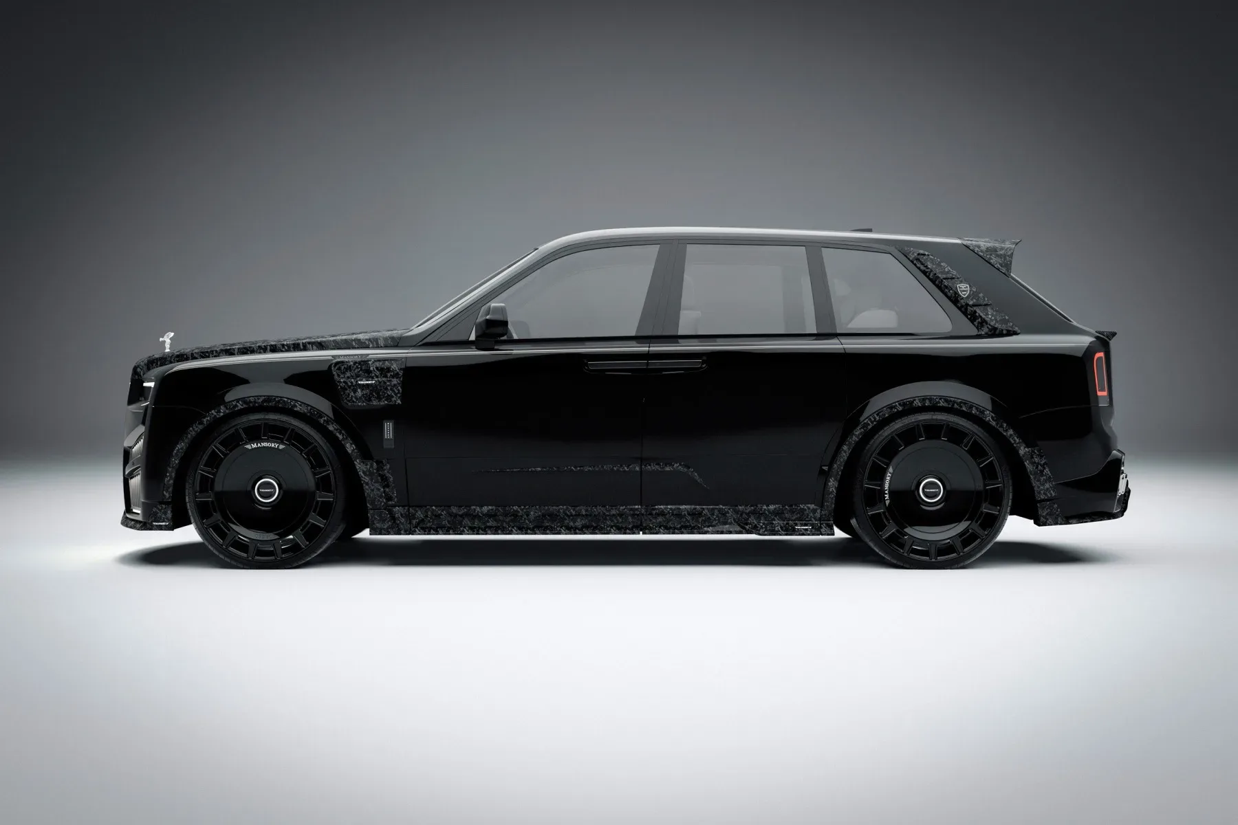 2025 Mansory Rolls-Royce Cullinan Series II: ko luksuz sreča zmogljivost