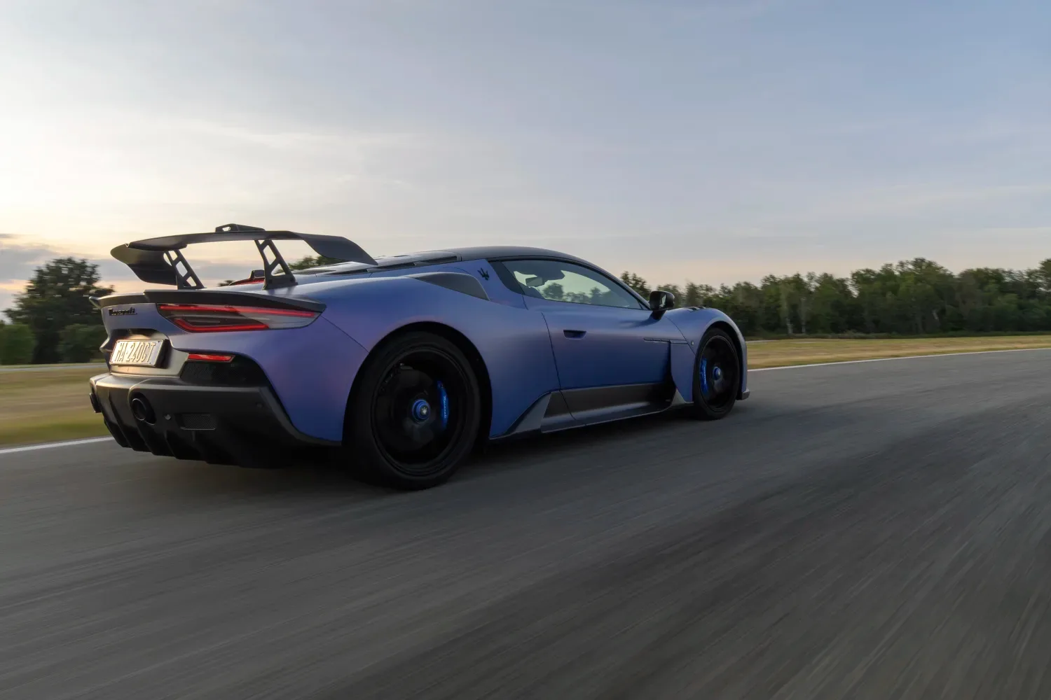 2025 Maserati GT2 Stradale: legaliziran dirkalnik