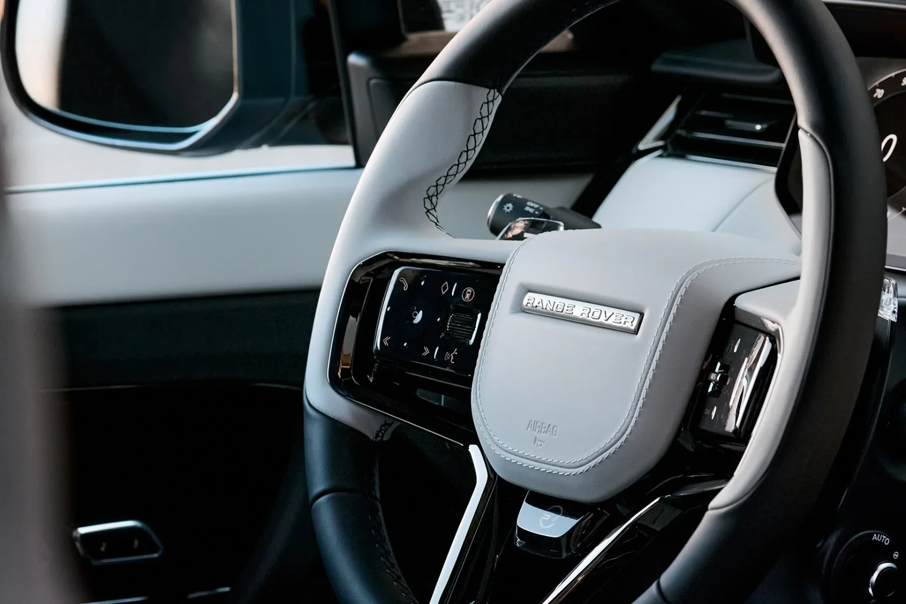 2025 Range Rover Sport SV Park City Edition – ekskluzivnost na treh primerkih