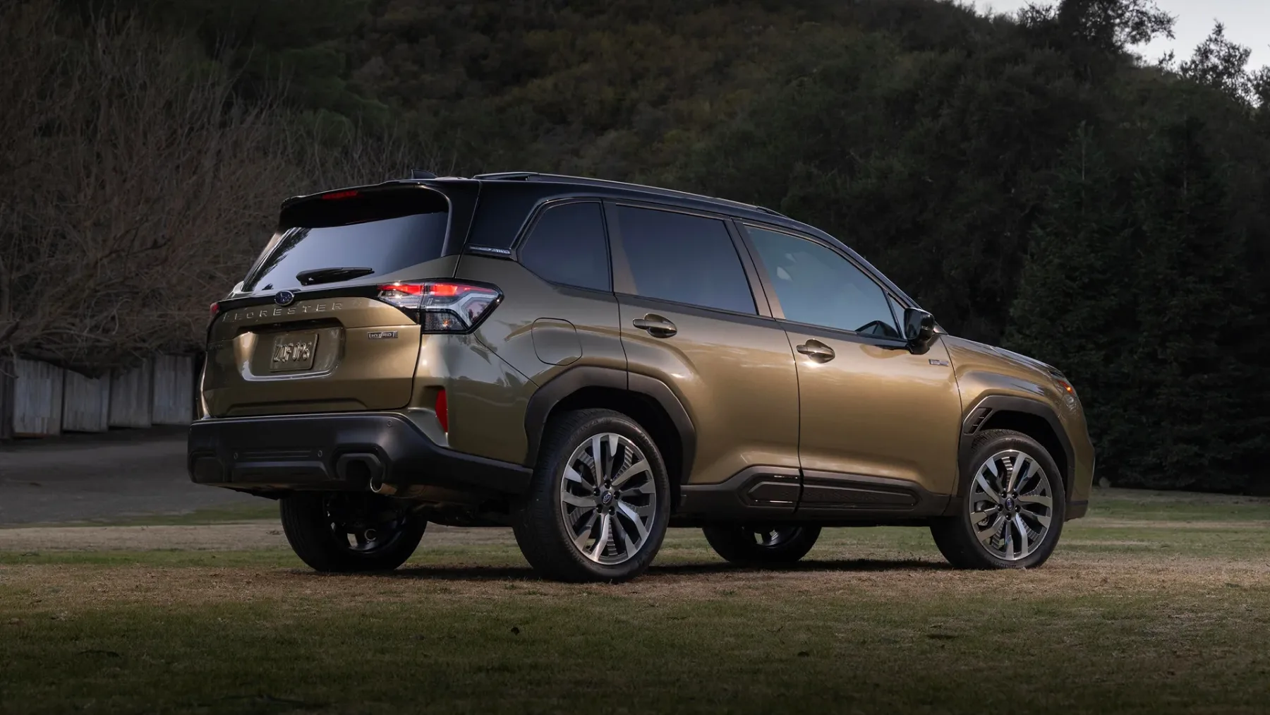 2025 Subaru Forester Hybrid: Subarujev prvi hibridni SUV je tu!