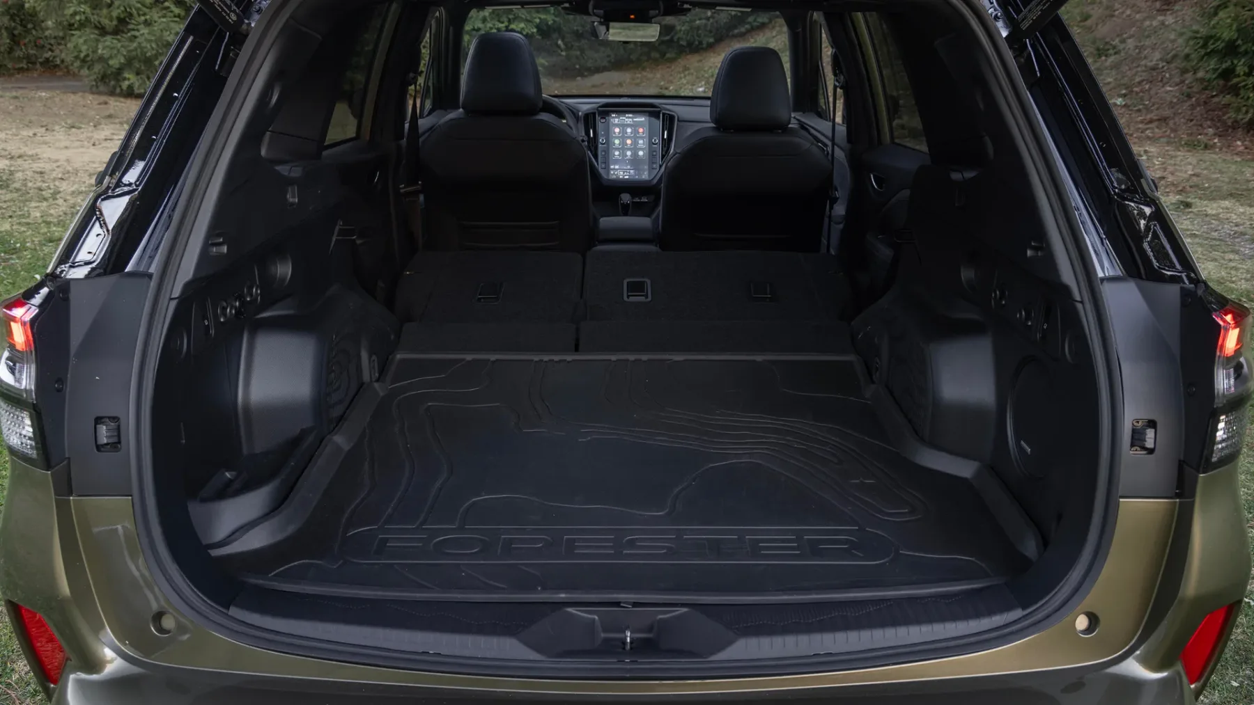 2025 Subaru Forester Hybrid: Subarujev prvi hibridni SUV je tu!