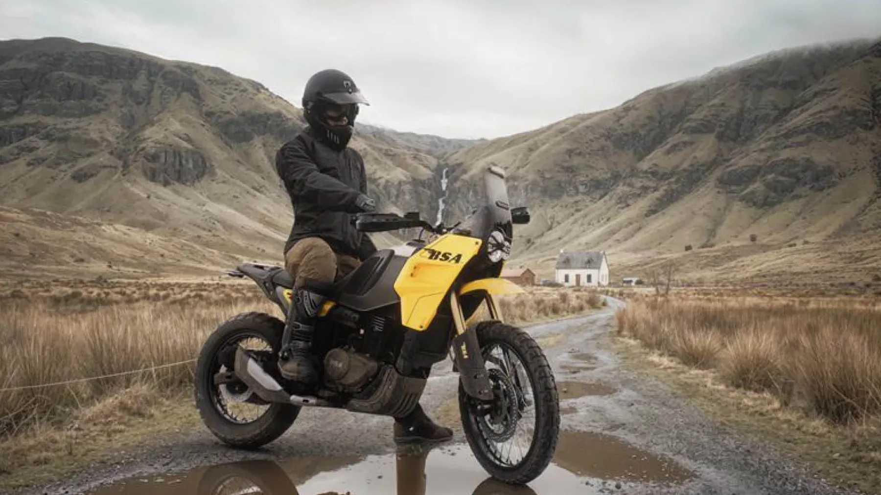 2026 BSA Thunderbolt 350: Britanska legenda se poda na blatne poti avanture