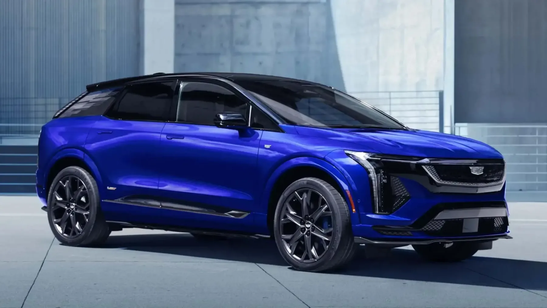 2026 Cadillac Optiq‑V: električni mišičnjak, ki prehiteva tudi svojo senco