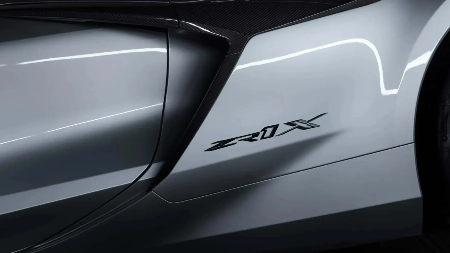 2026 Chevrolet Corvette ZR1X: Ameriški hibridni hiperavto, ki bi Ferrarija pojedel za zajtrk in z McLarnom pobrisal tla