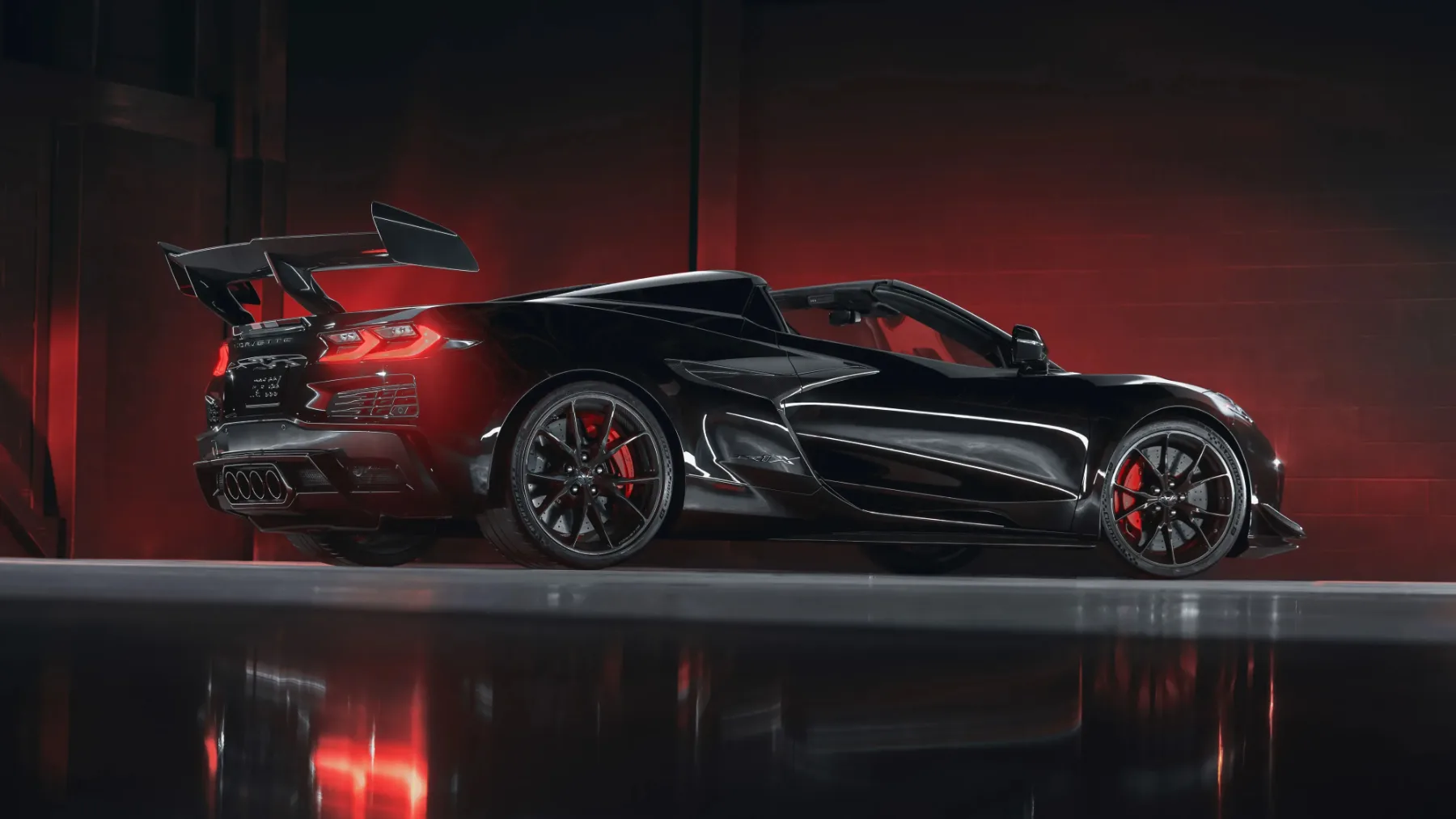 2026 Chevrolet Corvette ZR1X: Ameriški hibridni hiperavto, ki bi Ferrarija pojedel za zajtrk in z McLarnom pobrisal tla
