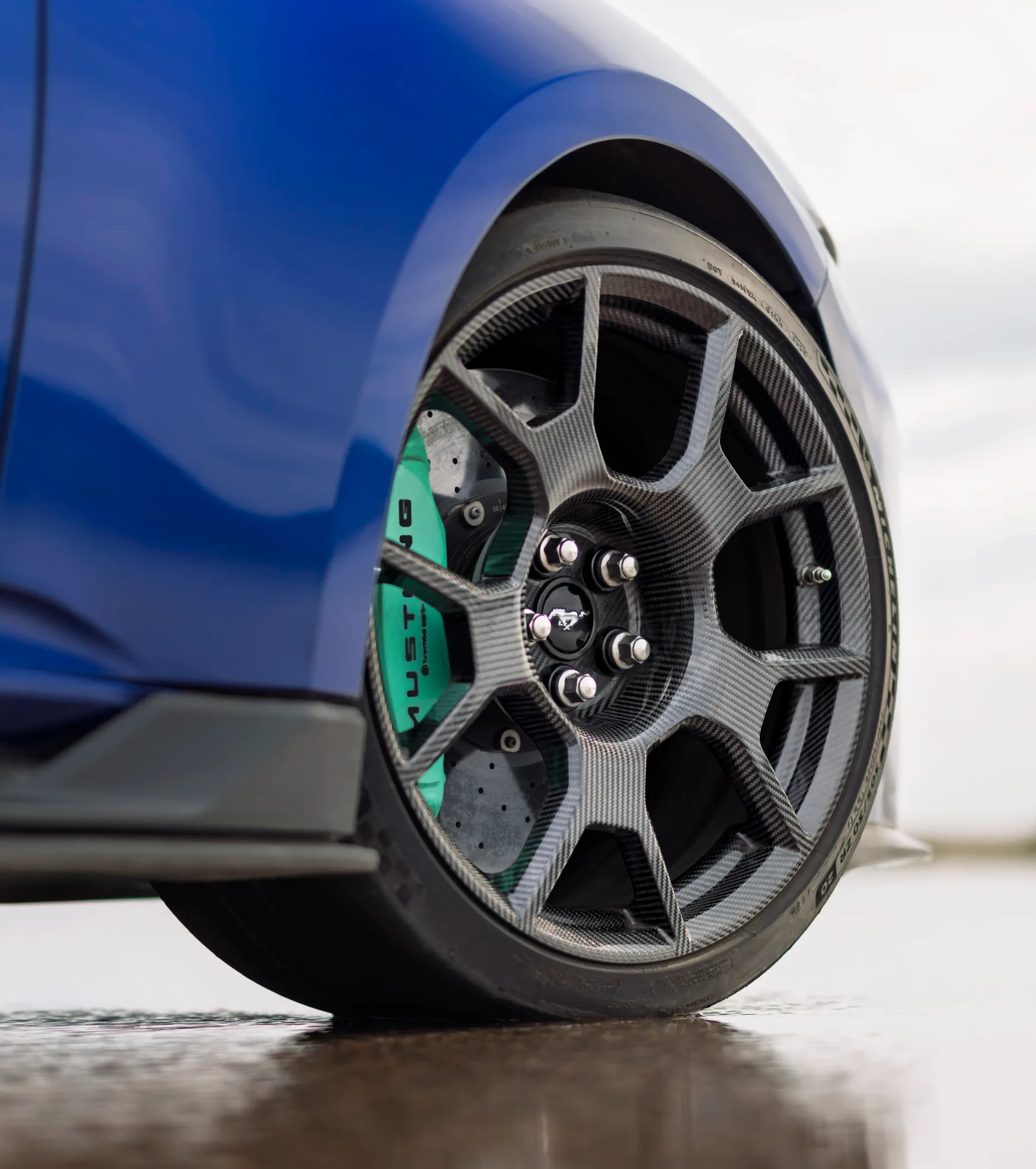 2026 Ford Mustang Dark Horse SC: Ko se vrne Predator in utiša električarje
