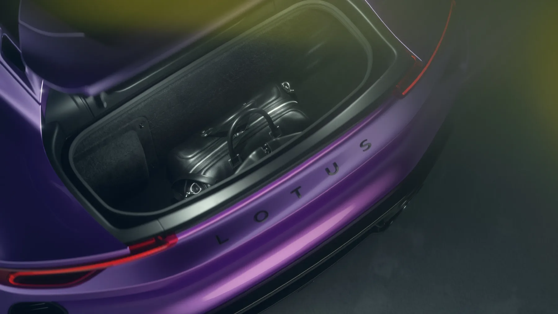 2026 Lotus Emira V6 SE: Zadnji ples bencinskega kralja iz Hethela