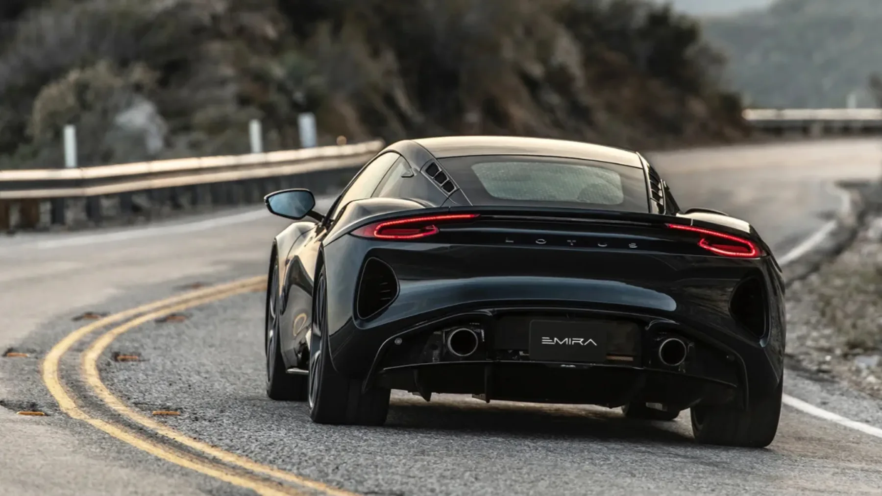 2026 Lotus Emira V6 SE: Zadnji ples bencinskega kralja iz Hethela