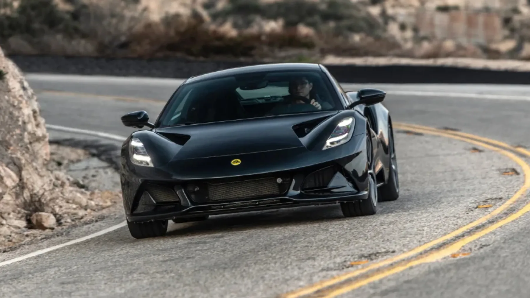 2026 Lotus Emira V6 SE: Zadnji ples bencinskega kralja iz Hethela
