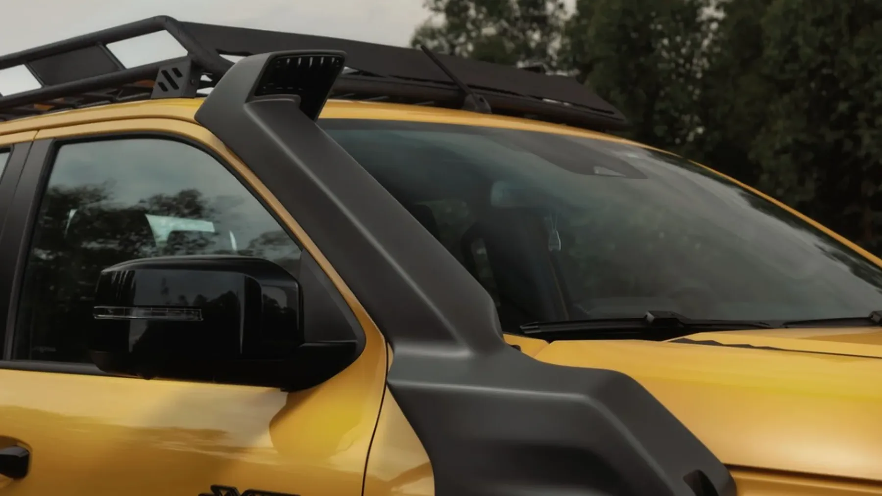 2026 Mitsubishi Triton Savana: Prepovedan sadež, ki bi ga moral voziti vsak pravi moški