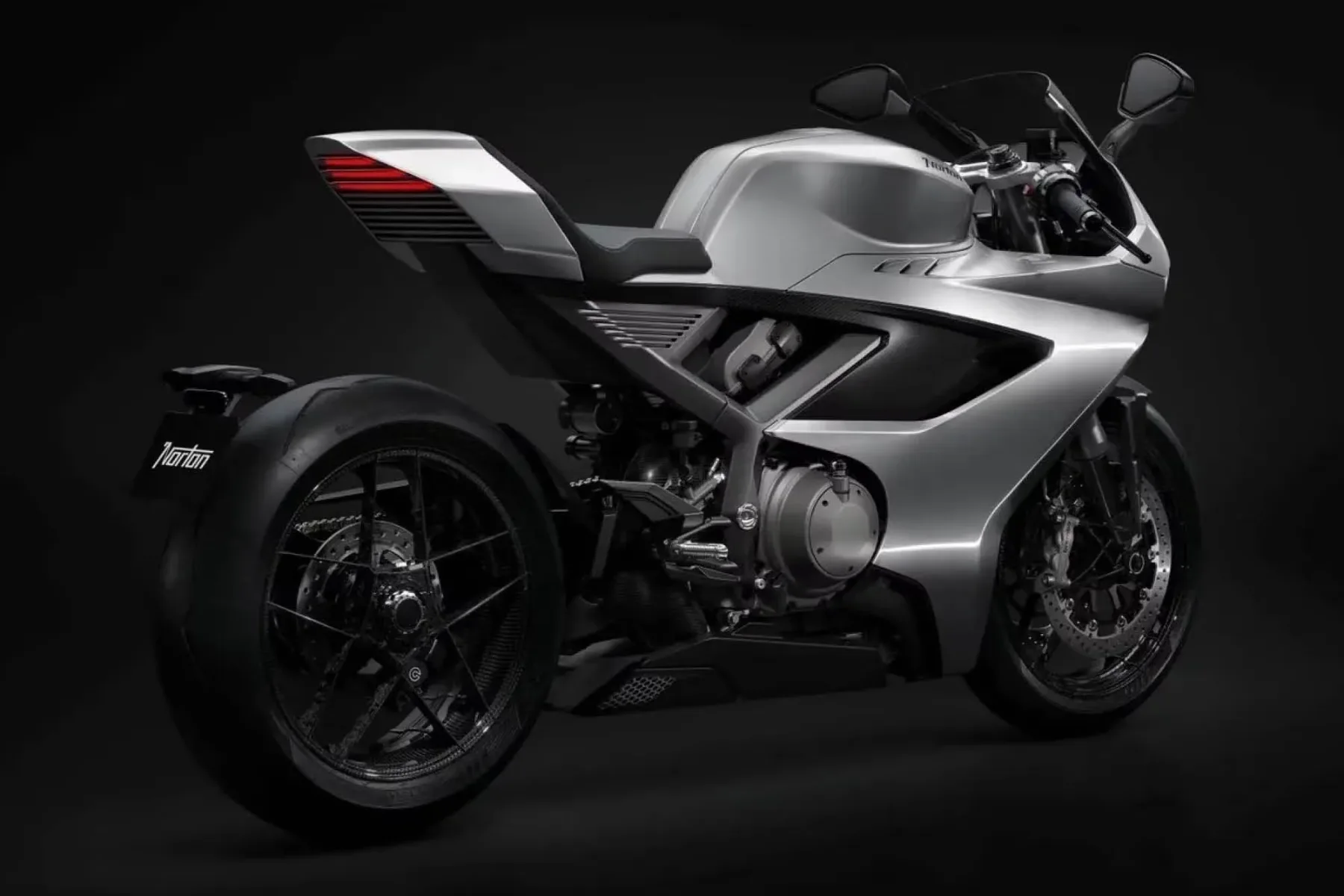 2026 Norton Manx R – britanski povratek med 200 »konjske« superbike, brez krilc, veliko karakterja in stilom