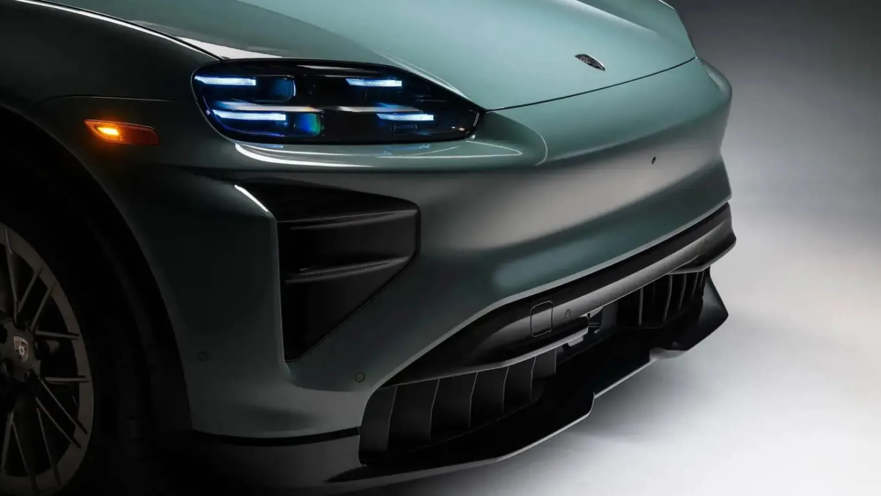 2026 Porsche Cayenne Electric: Najmočnejši Porsche vseh časov – ni brez napak